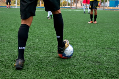ترتيب الدوري الإنجليزي الممتاز 2022-23تحليل شامل لأداء الفرق والمنافسة الشرسة