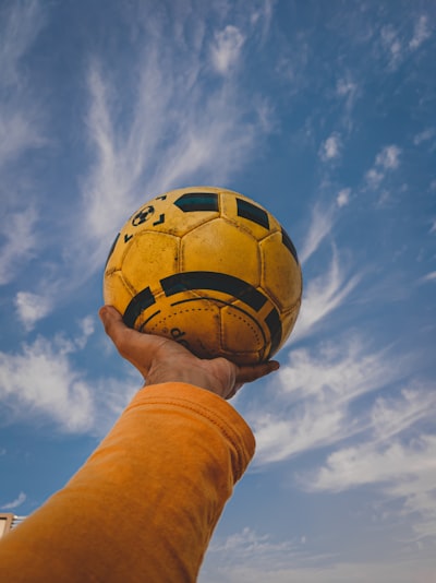 نتائج دوري أبطال أوروبا 2023–24أحدث التحديثات والأهداف البارزة